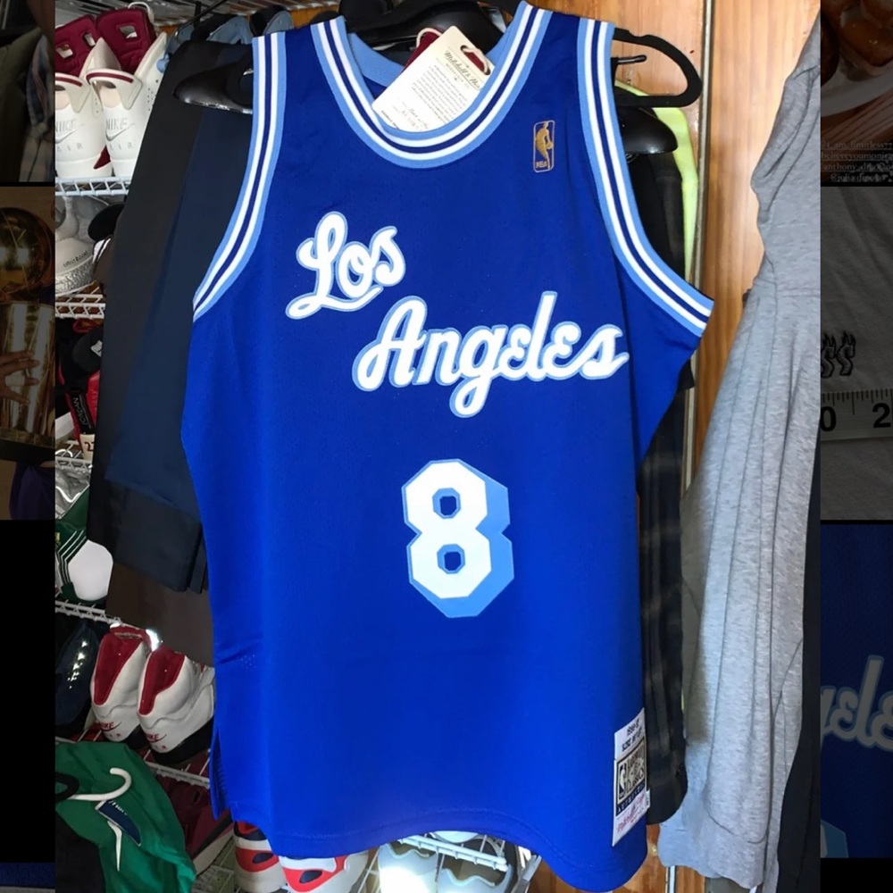 Kobe Bryant jersey